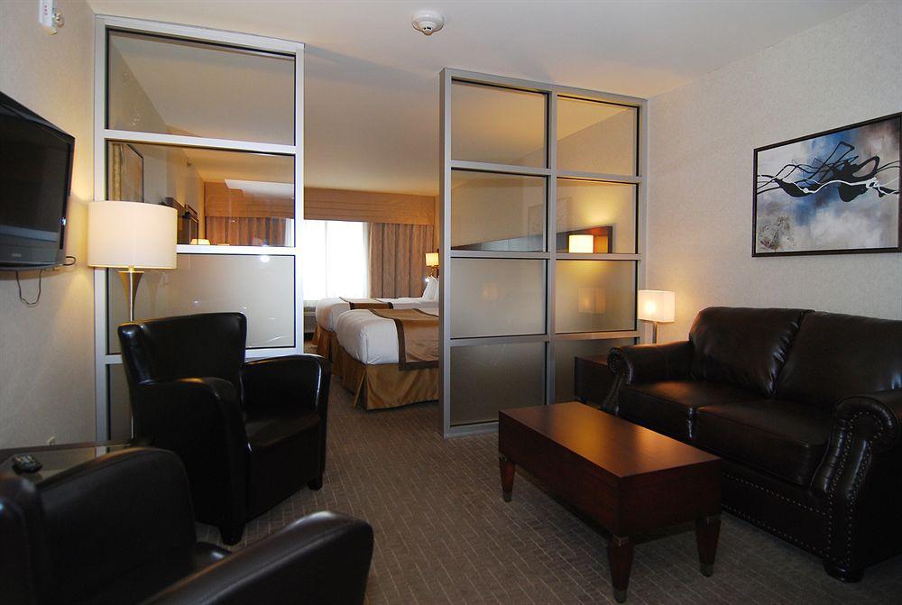 Quality Inn & Suites Val-d'Or Camera foto